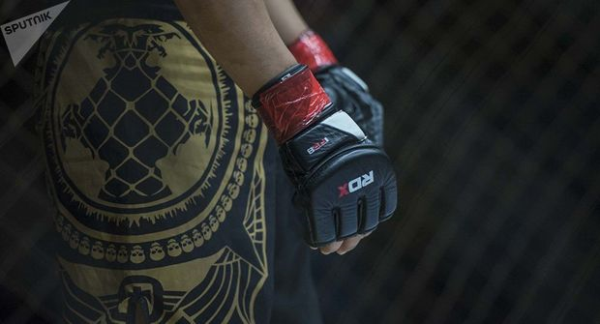 MMA çempionunu Moskvada döydülər